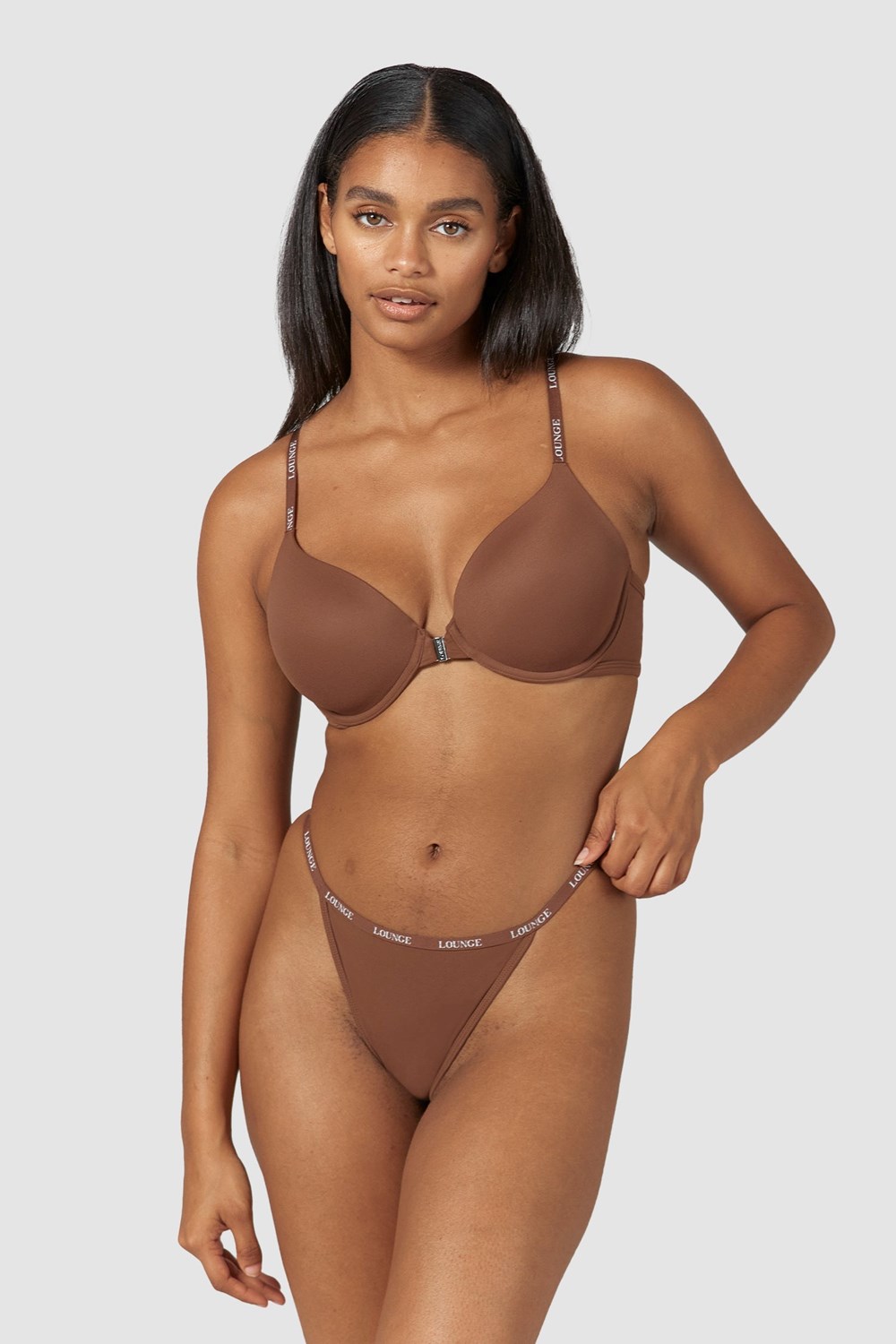 Lounge Underwear Smooth Front Fastsättning T-shirt Bra & String/Briefs Set Chestnut | GNRS-12634